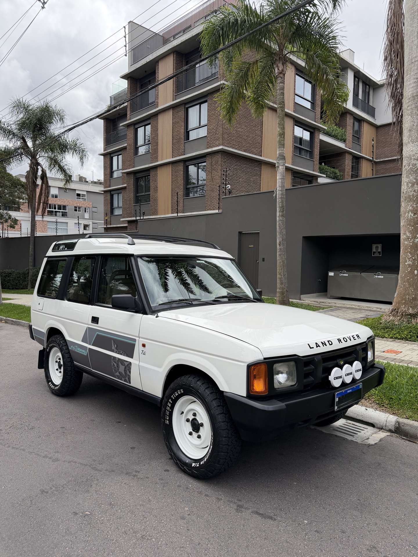 LAND ROVER DISCOVERY 1 - Imagem 7
