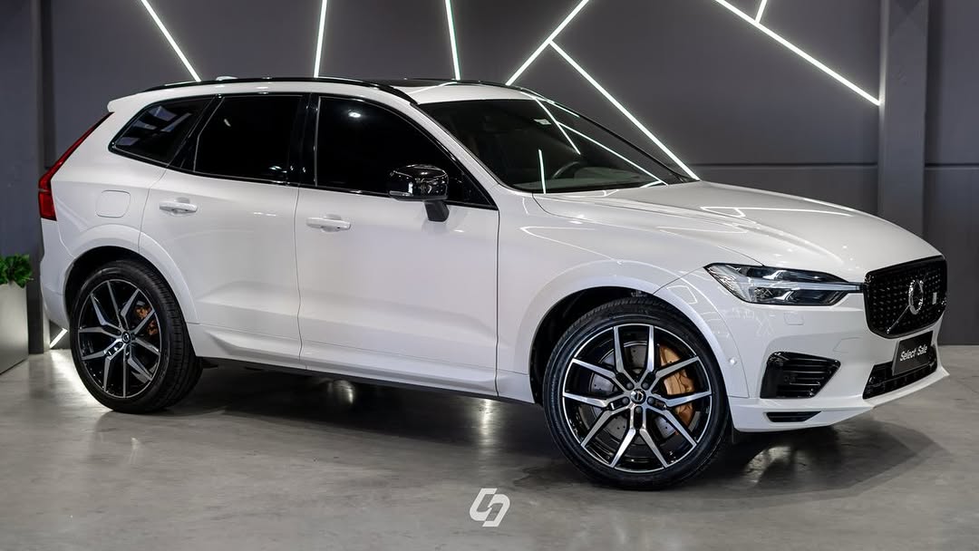 VOLVO XC60 T8 POLESTAR - Imagem 2