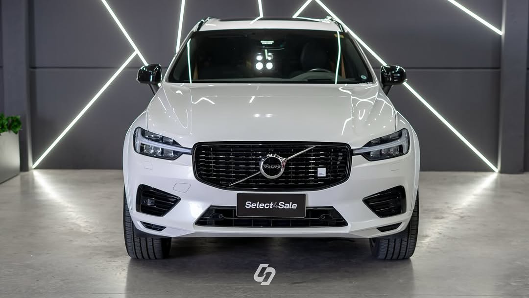 VOLVO XC60 T8 POLESTAR - Imagem 5