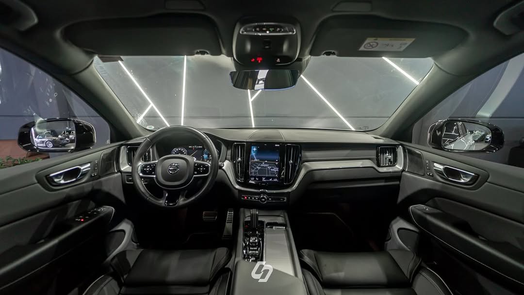 VOLVO XC60 T8 POLESTAR - Imagem 6