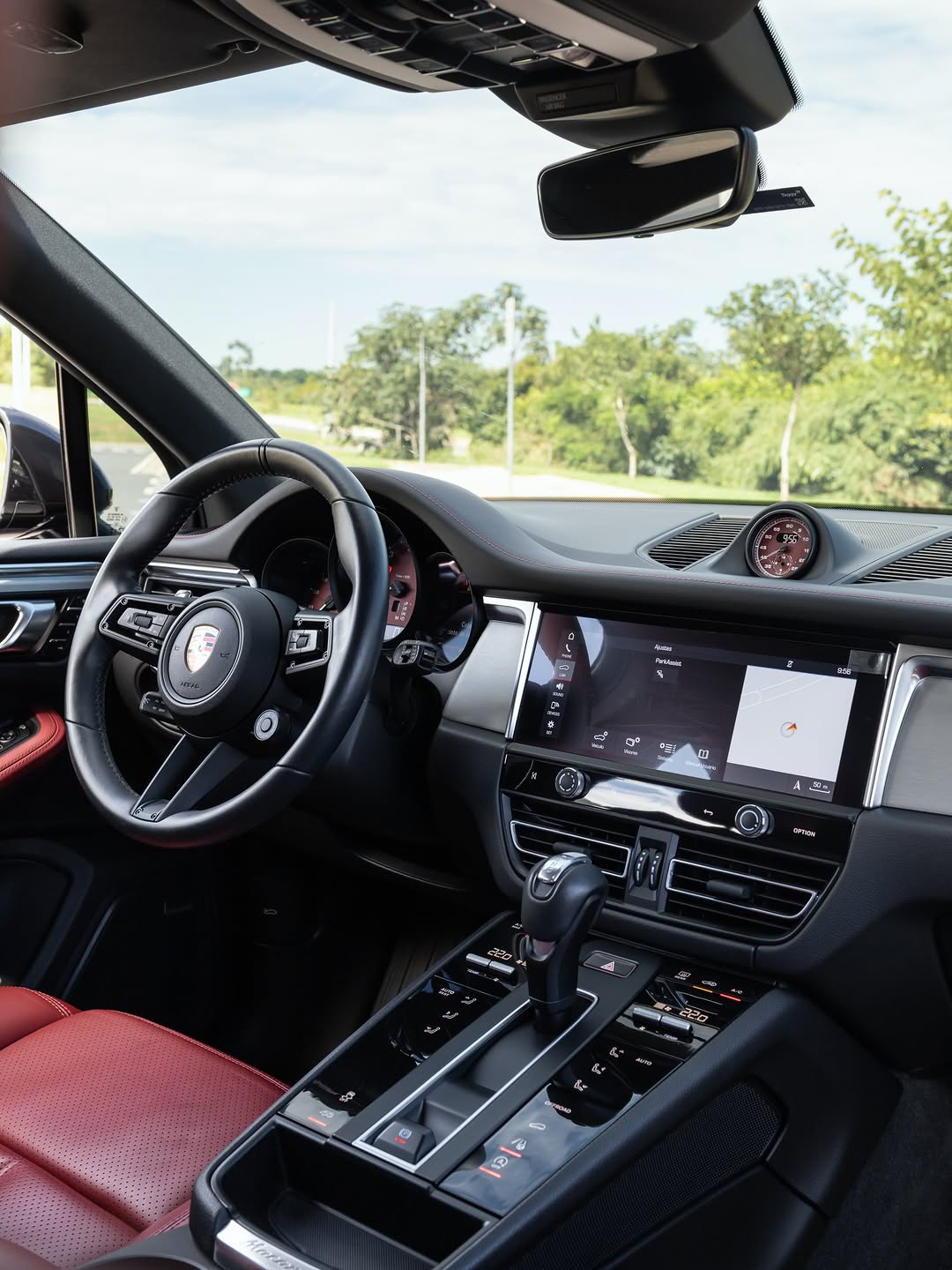 PORSCHE MACAN - Imagem 7
