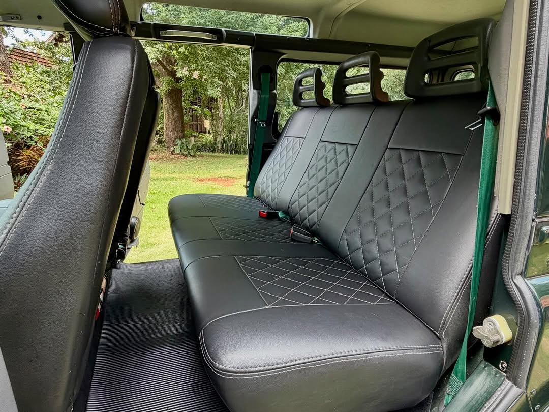 LAND ROVER DEFENDER - Imagem 4