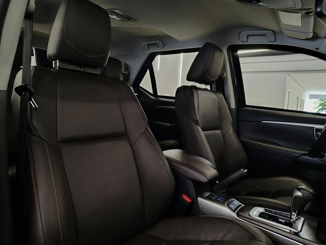 TOYOTA HILUX SW4 SRX - Imagem 5