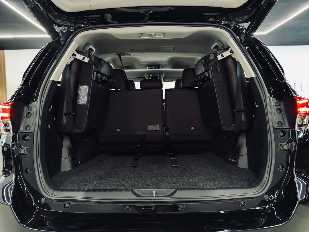 TOYOTA HILUX SW4 SRX - Imagem 9