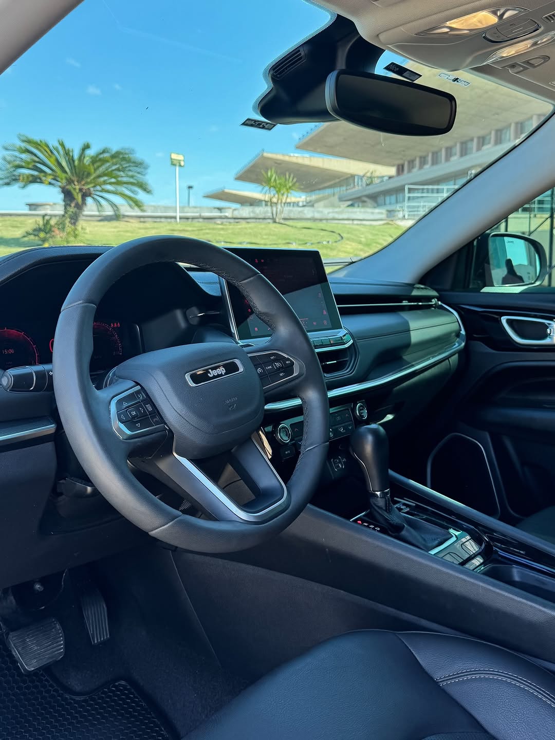 JEEP COMPASS LIMITED - Imagem 9