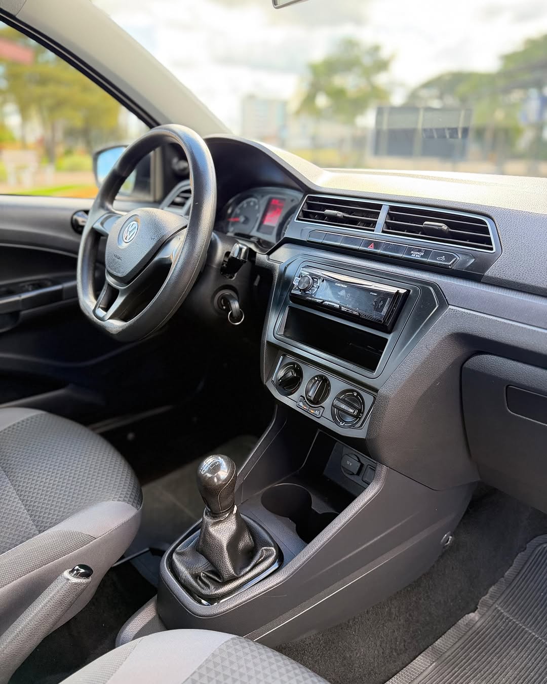VOLKSWAGEN SAVEIRO ROBUST - Imagem 11