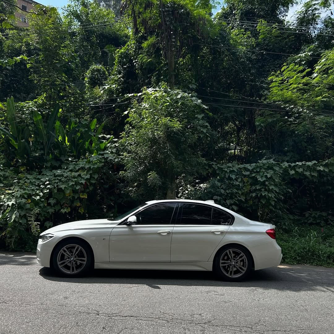 BMW 320I M SPORT - Imagem 6