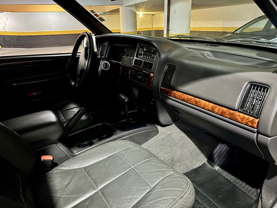JEEP GRAND CHEROKEE LIMITED - Imagem 7