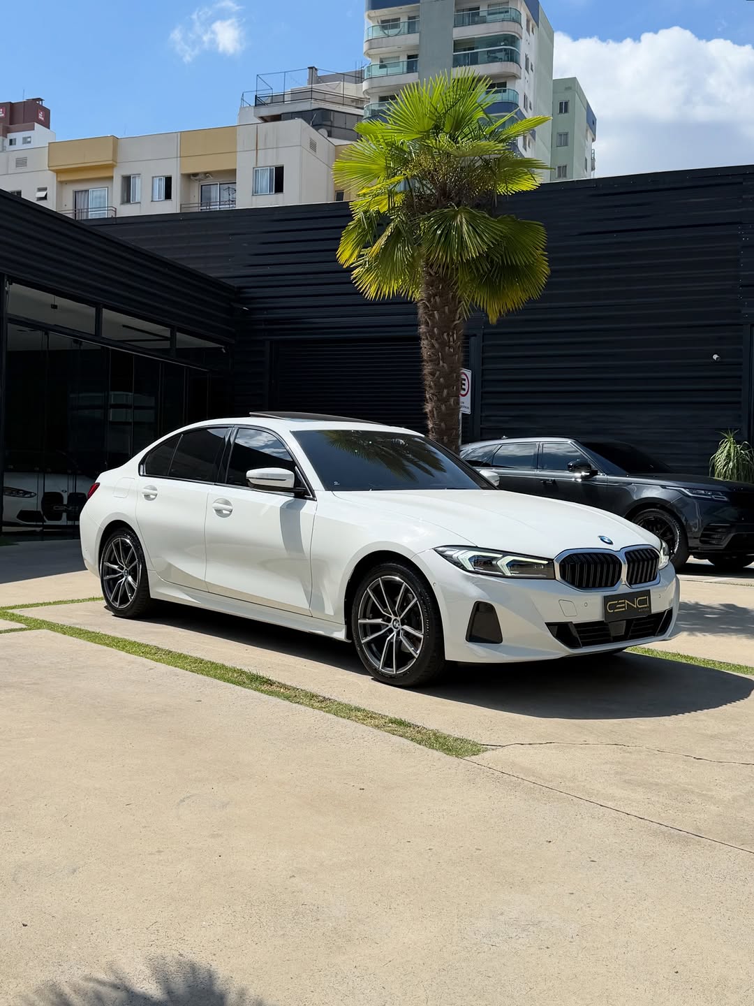 BMW 320 SPORT GP - Imagem 1