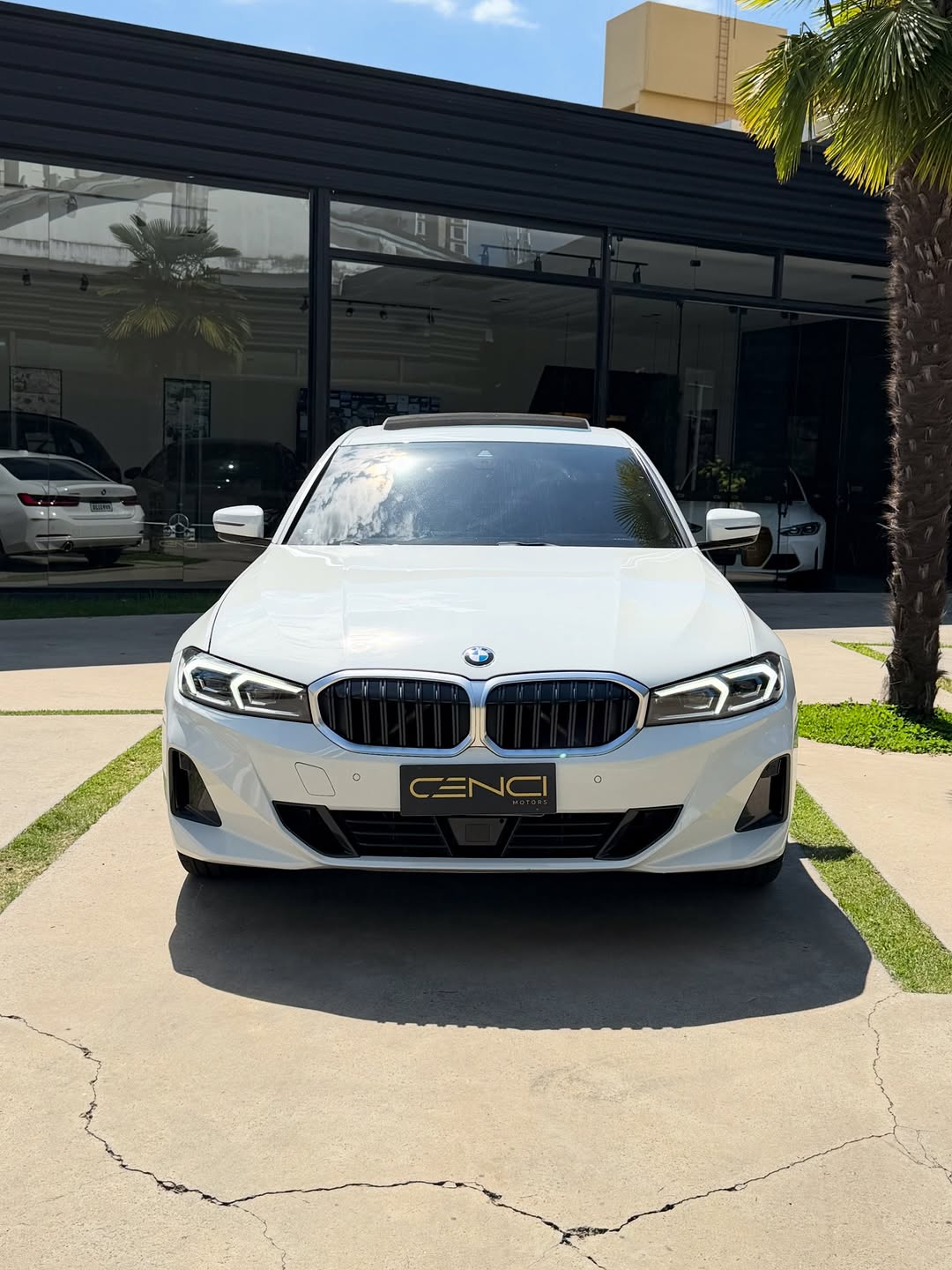 BMW 320 SPORT GP - Imagem 2