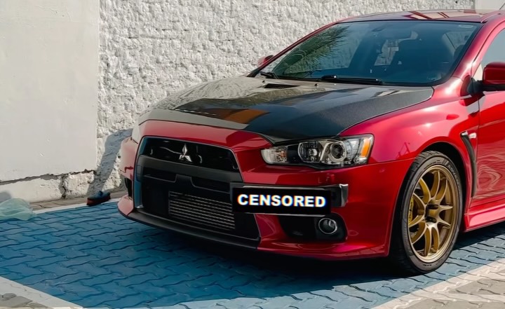 MITSUBISHI LANCER EVOLUTION X - Imagem 2