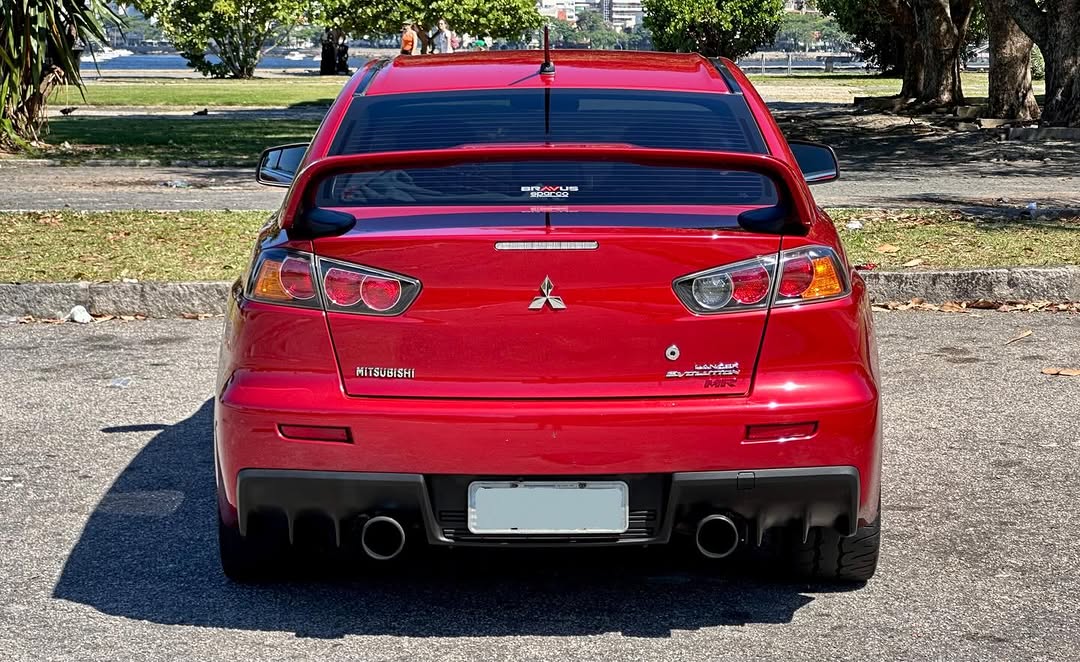 MITSUBISHI LANCER EVOLUTION X - Imagem 6