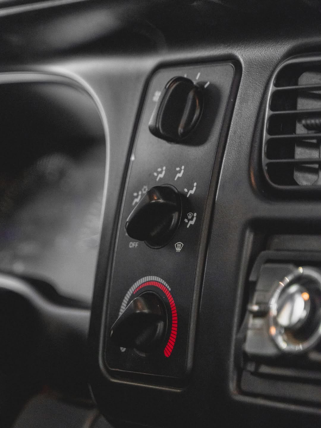 DODGE DAKOTA SPORT V6 - Imagem 10