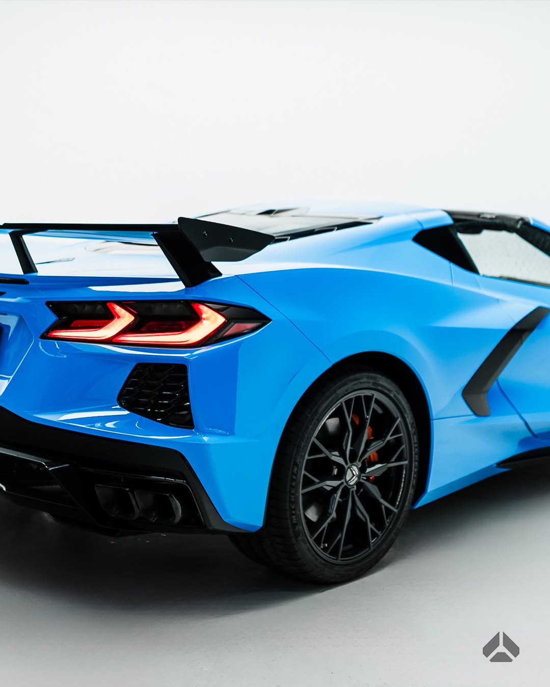 CHEVROLET CORVETTE STINGRAY TARGA - Imagem 10