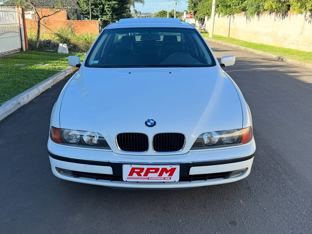 BMW 528I HIGHLINE - Imagem 2