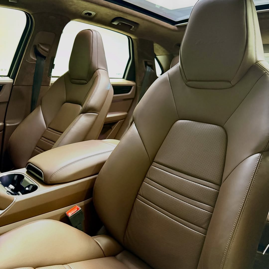 PORSCHE CAYENNE TURBO - Imagem 13