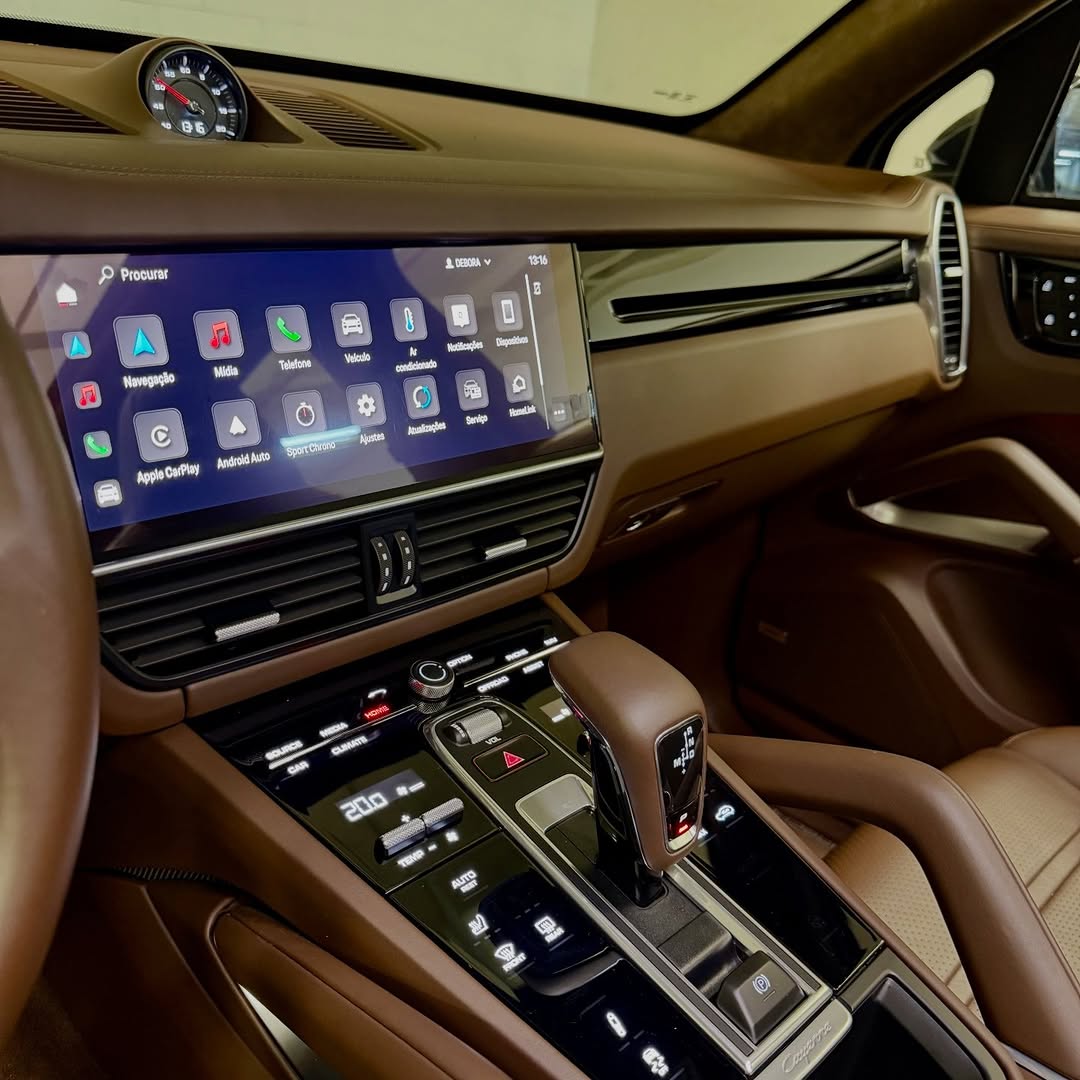 PORSCHE CAYENNE TURBO - Imagem 10