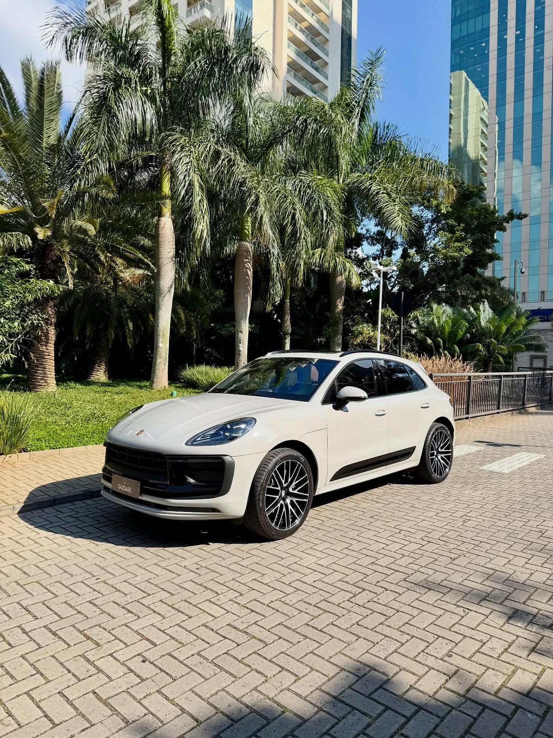 PORSCHE MACAN 2.0 - Imagem 1