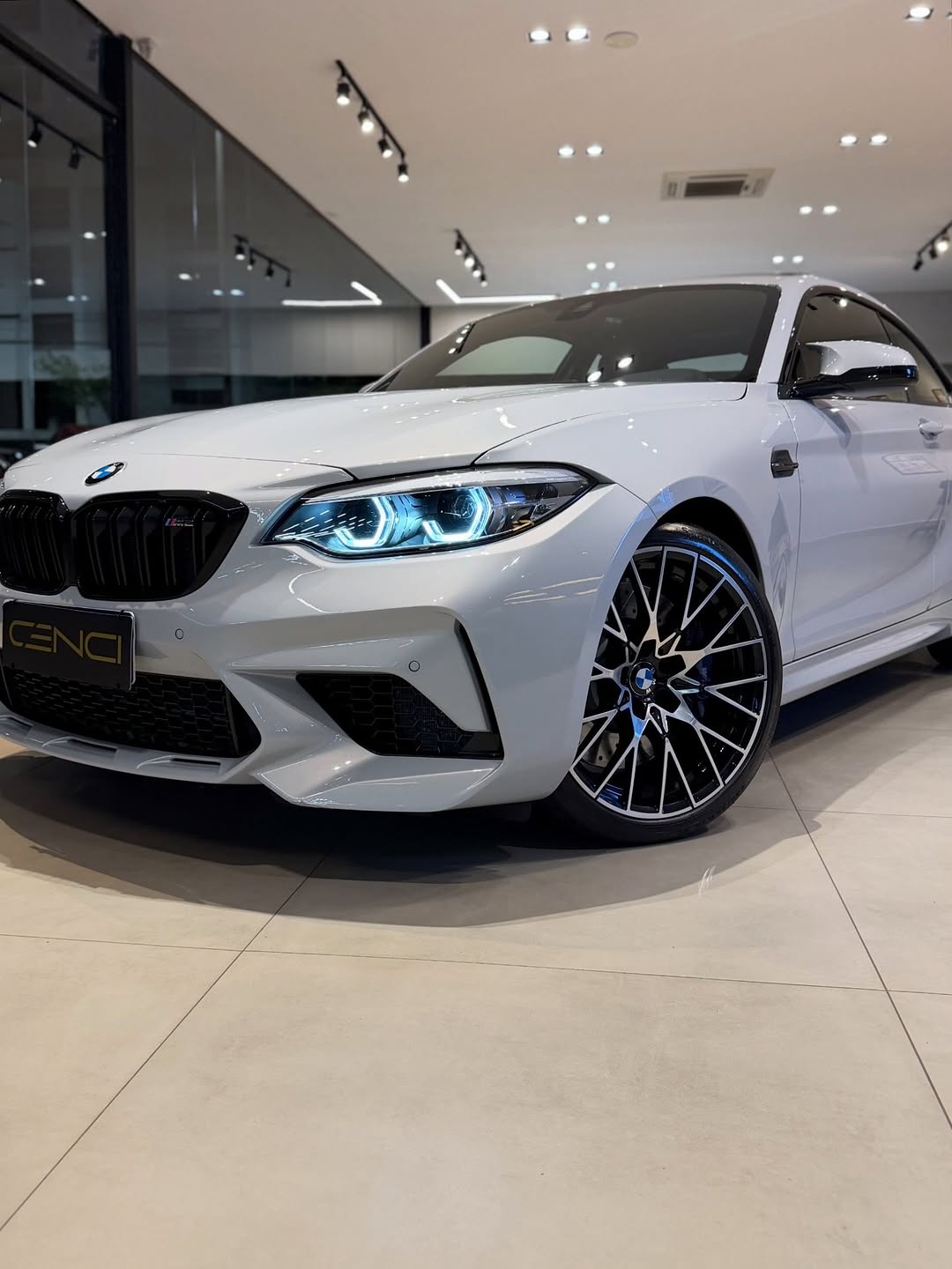 BMW M2 COMPETITION - Imagem 2