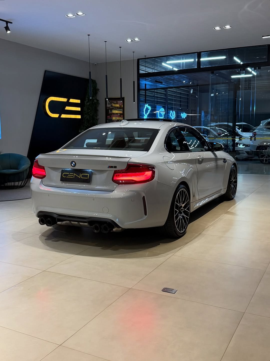 BMW M2 COMPETITION - Imagem 5