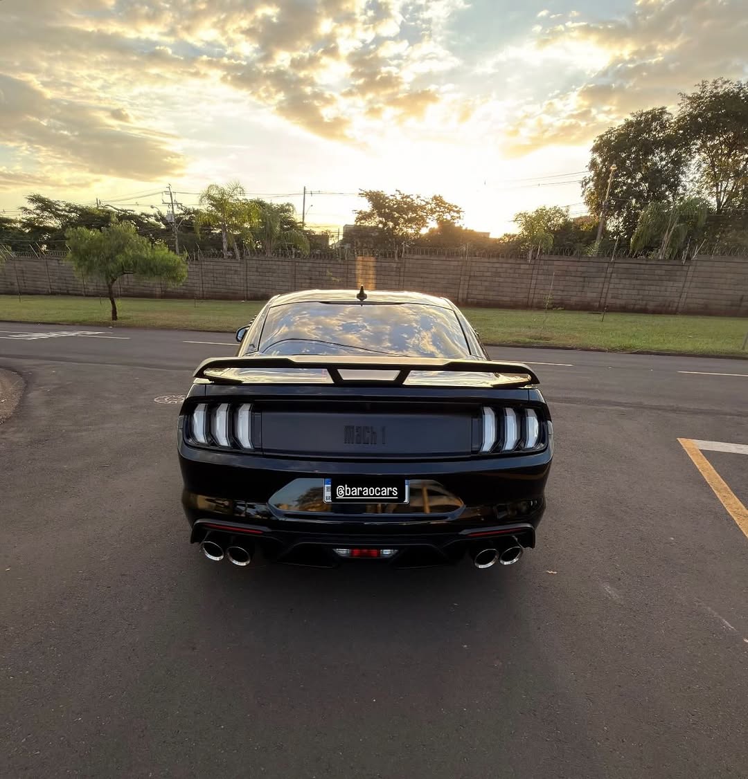FORD MUSTANG MACH1 - Imagem 9