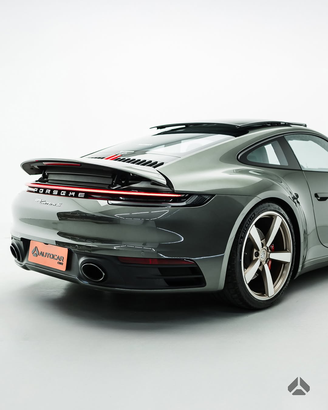 PORSCHE 911 CARRERA S - Imagem 10