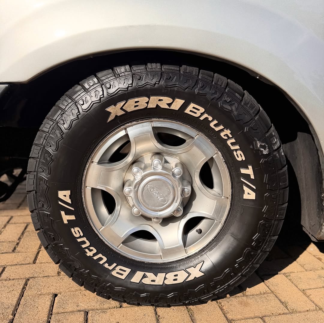 FORD F-250 XLT - Imagem 5