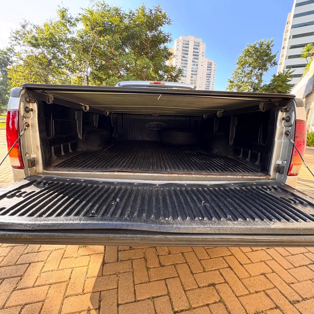 FORD F-250 XLT - Imagem 8