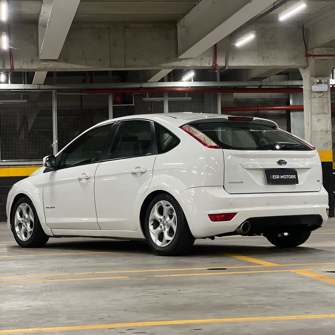 FORD FOCUS TITANIUM - Imagem 4