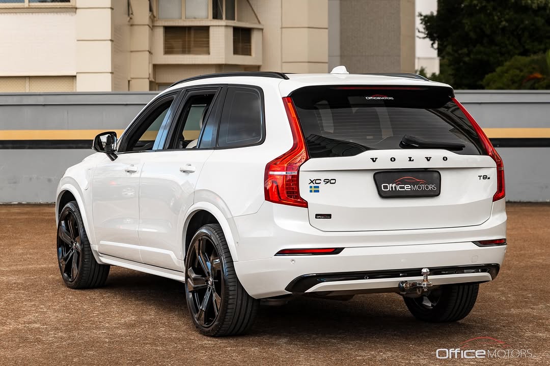 VOLVO XC90 ULTRA DARK - Imagem 4