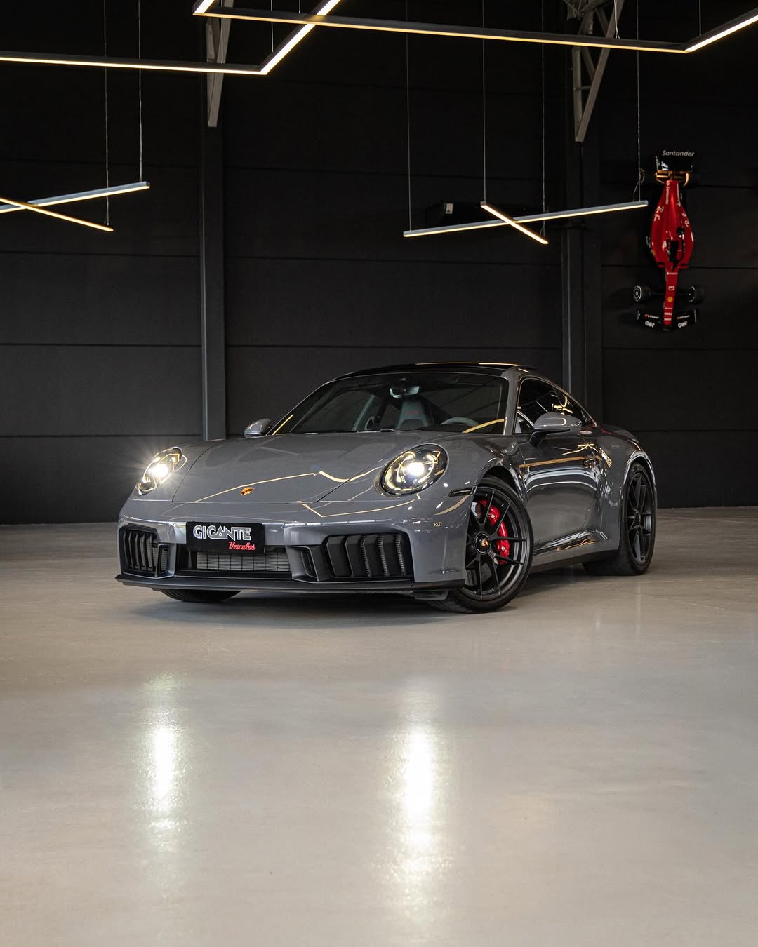 PORSCHE 911 CARRERA GTS T-HYBRID - Imagem 1