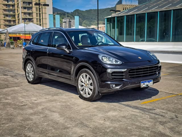 PORSCHE CAYENNE V6 - Imagem 1