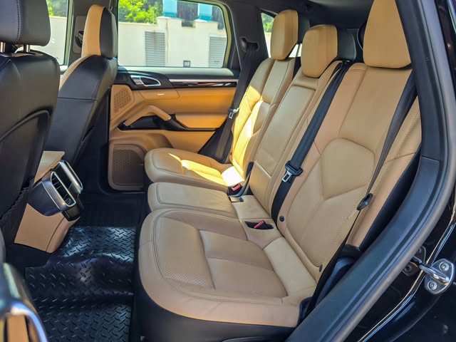 PORSCHE CAYENNE V6 - Imagem 9