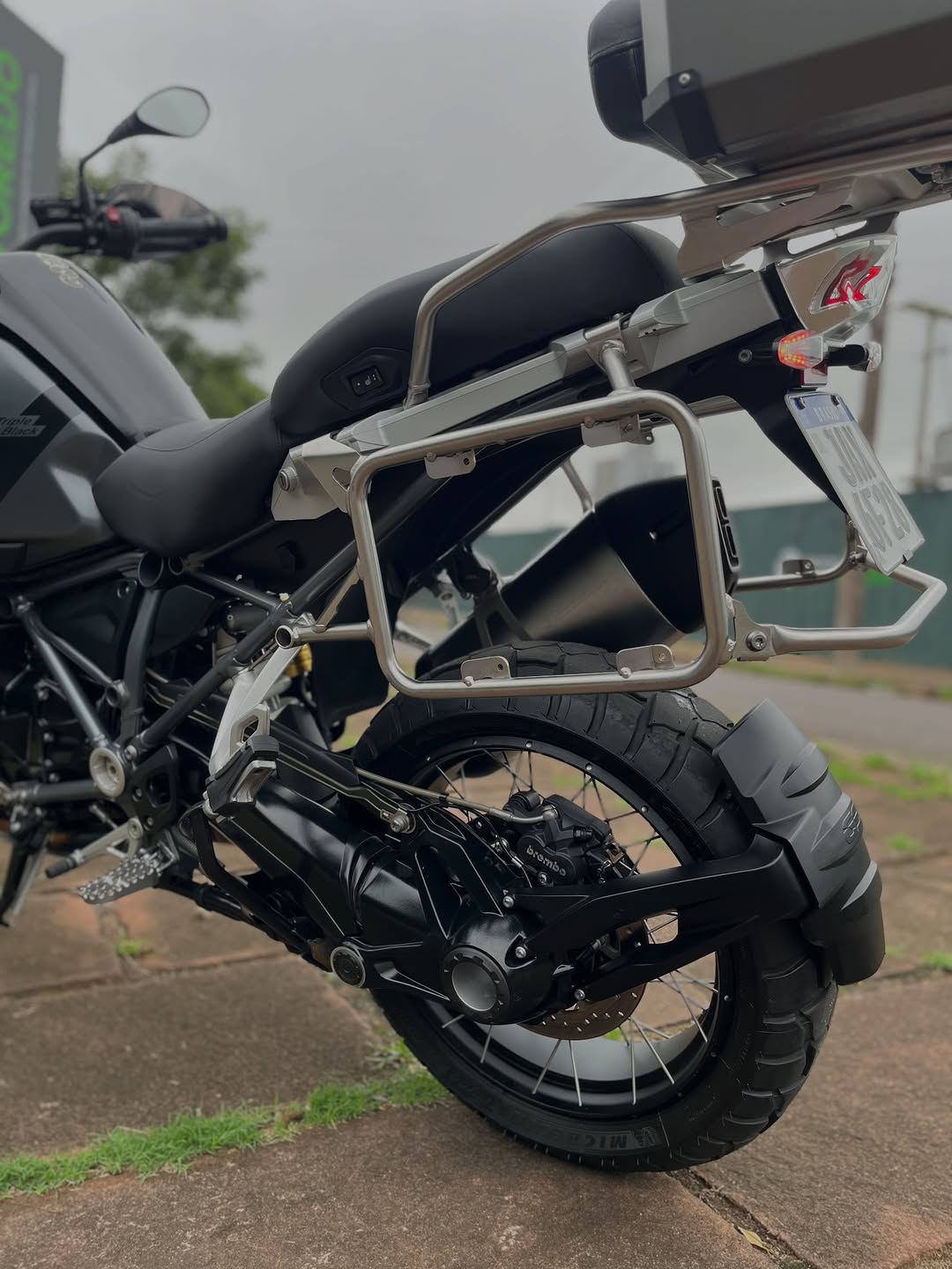 BMW GS 1250 ADV TRIPLE BLACK - Imagem 8