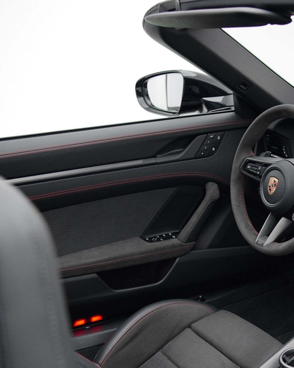 PORSCHE 911 CARRERA GTS - Imagem 4