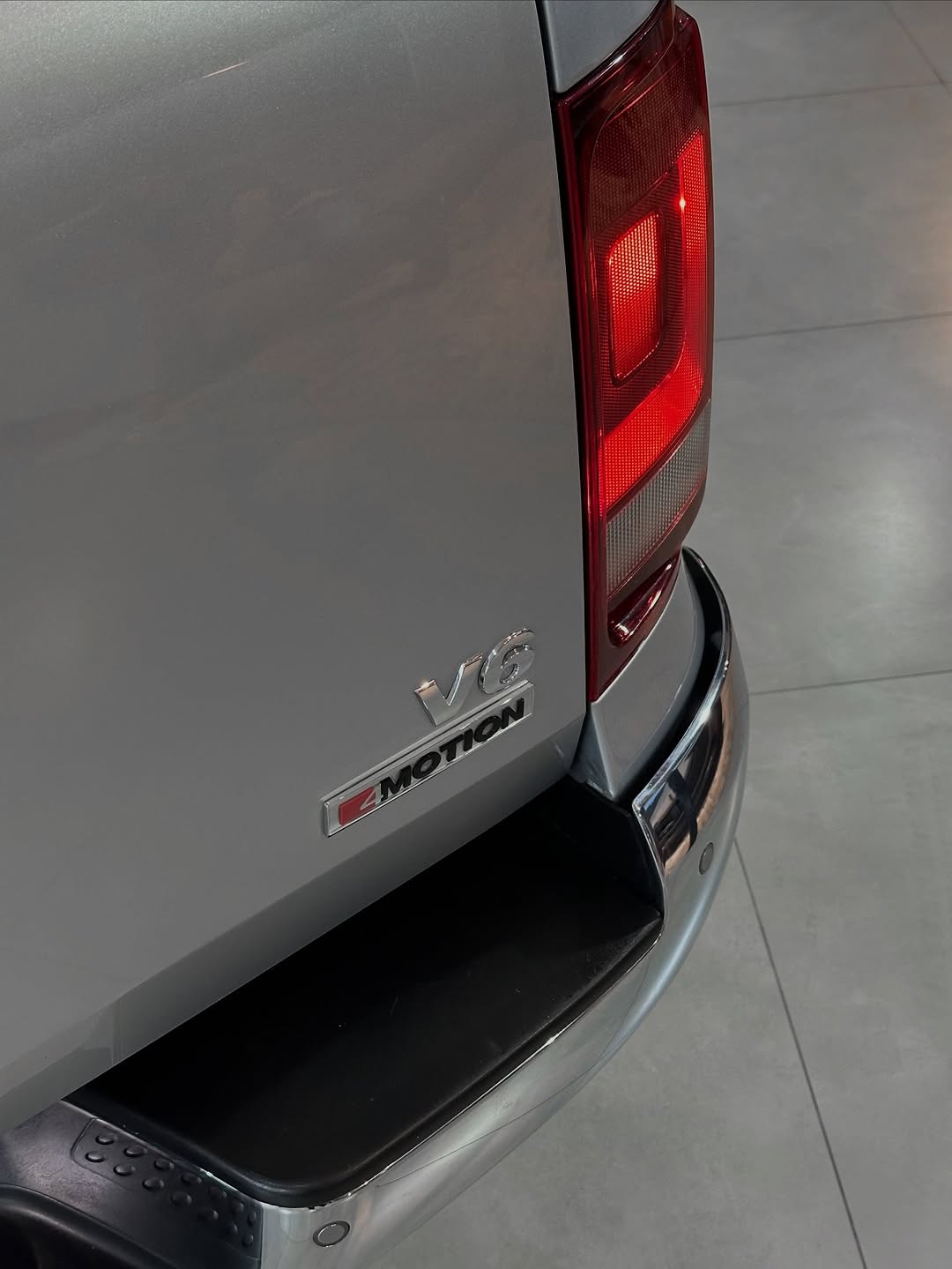 VOLKSWAGEN AMAROK V6 EXTREME - Imagem 13