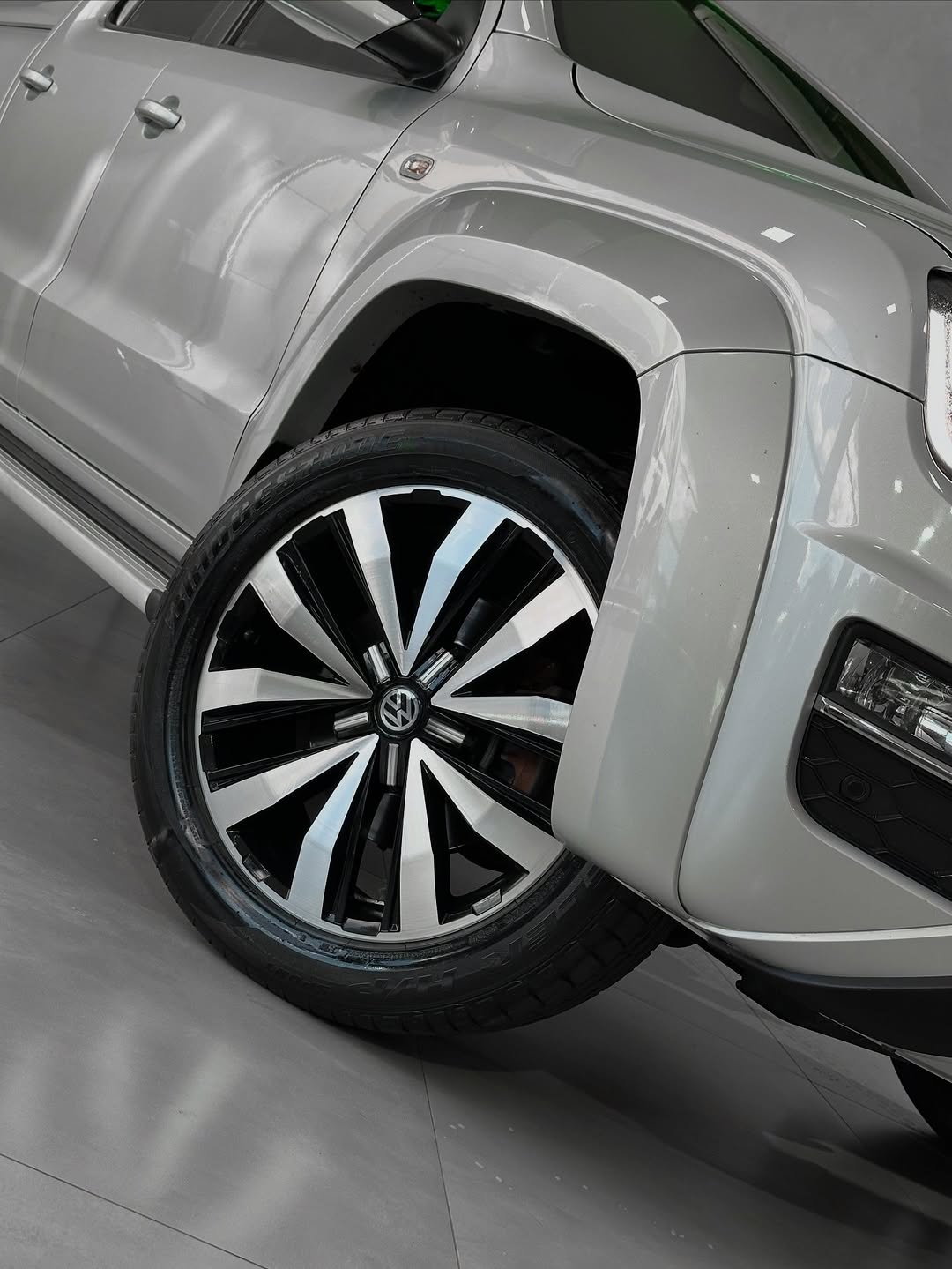 VOLKSWAGEN AMAROK V6 EXTREME - Imagem 17