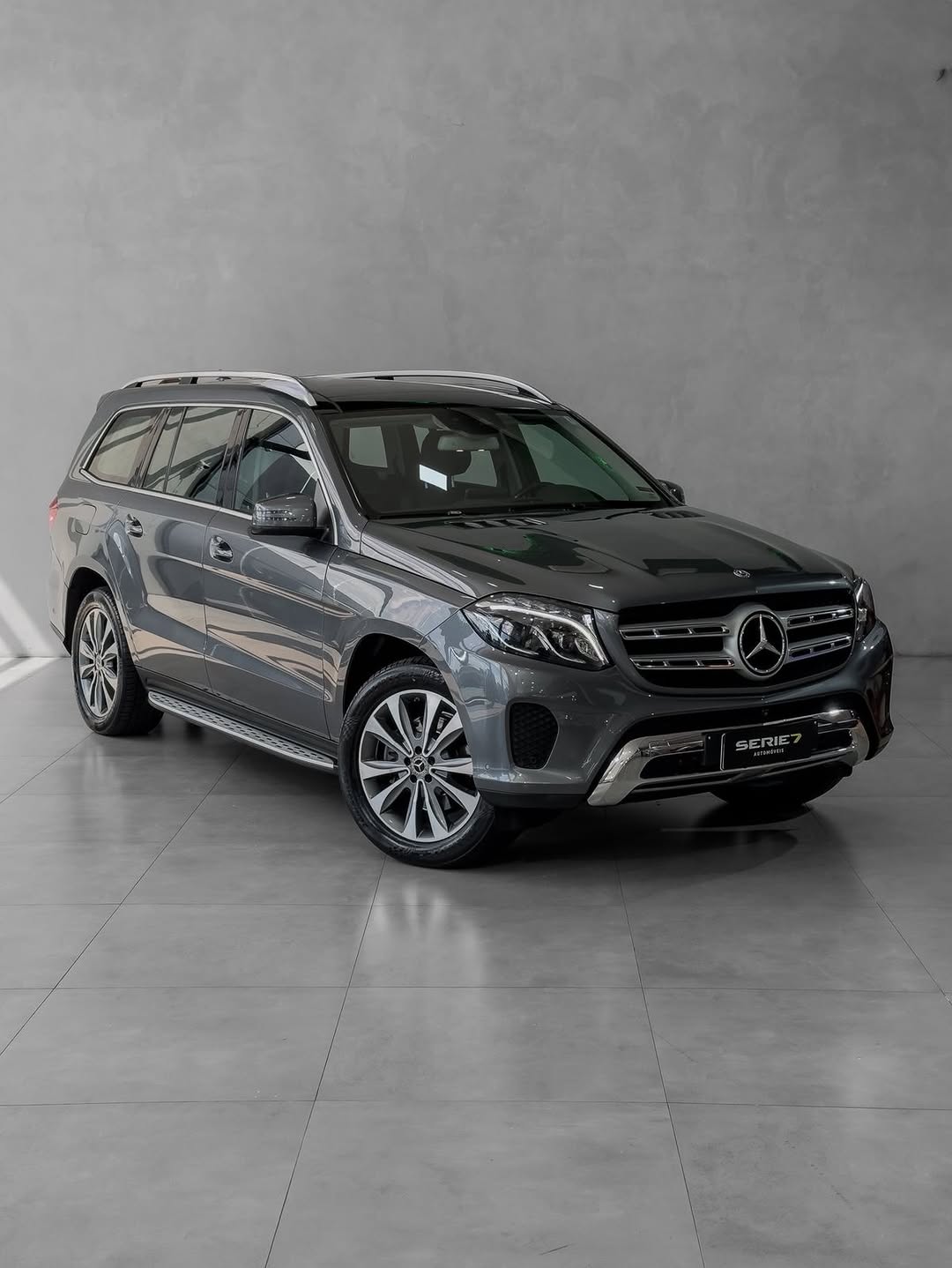 MERCEDES-BENZ GLS 350D - Imagem 13