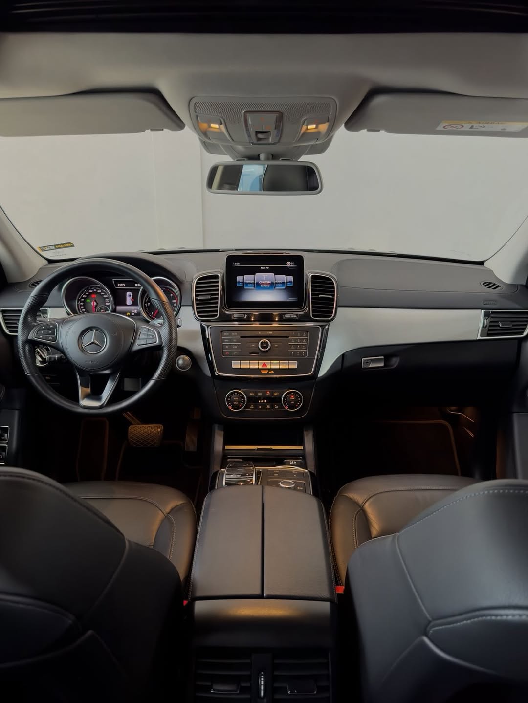 MERCEDES-BENZ GLS 350D - Imagem 7