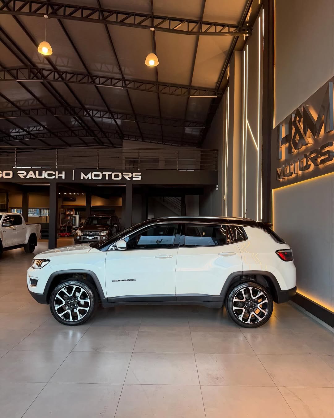 JEEP COMPASS LIMITED 4X4 DIESEL - Imagem 2
