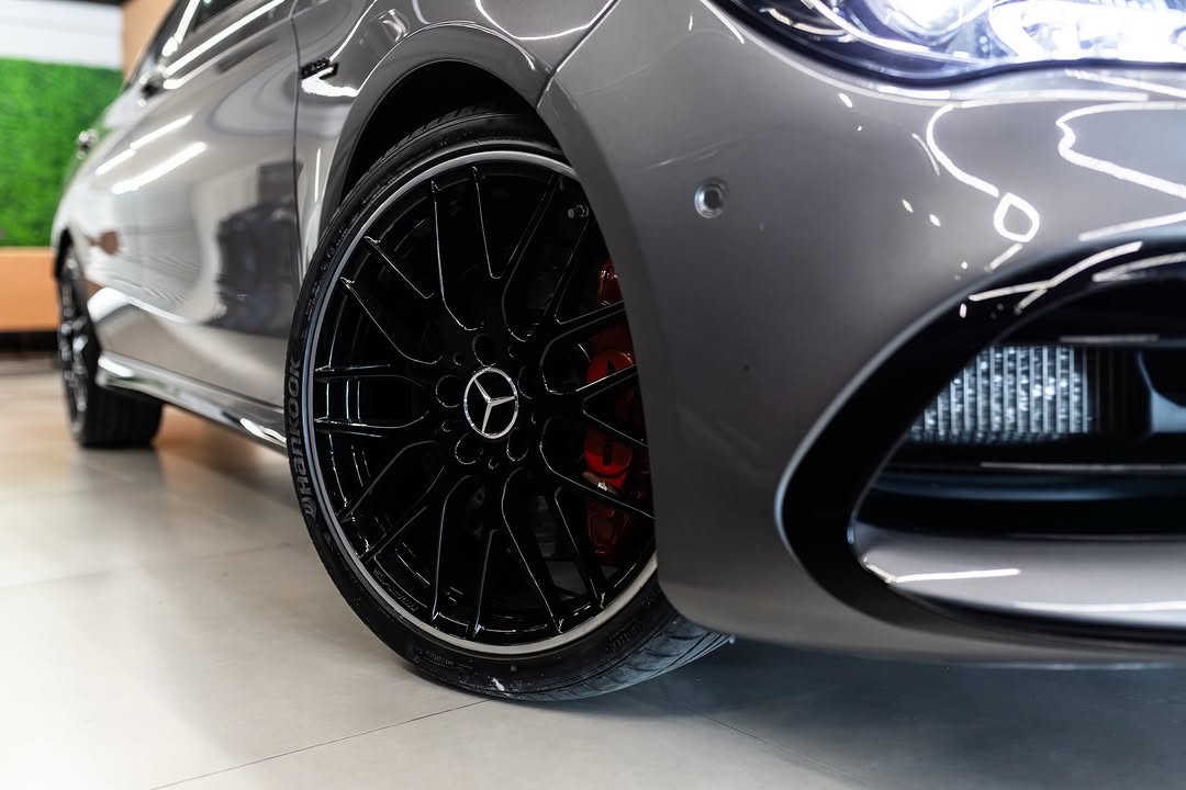 MERCEDES-BENZ CLA 45 AMG - Imagem 5