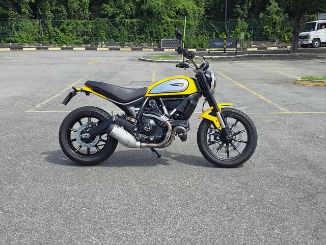 DUCATI SCRAMBLER ICON - Imagem 2