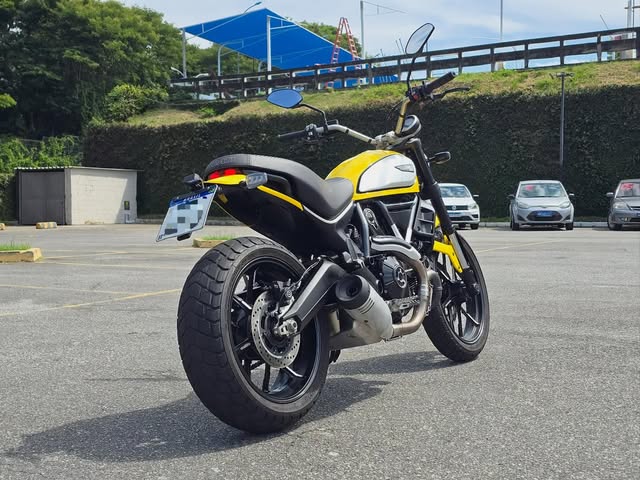 DUCATI SCRAMBLER ICON - Imagem 3