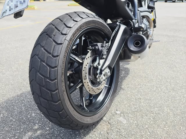DUCATI SCRAMBLER ICON - Imagem 8