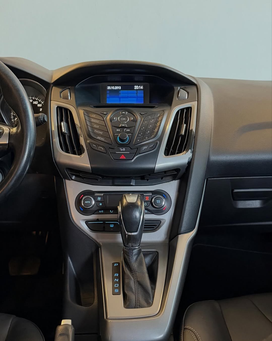 FORD FOCUS SE - Imagem 4