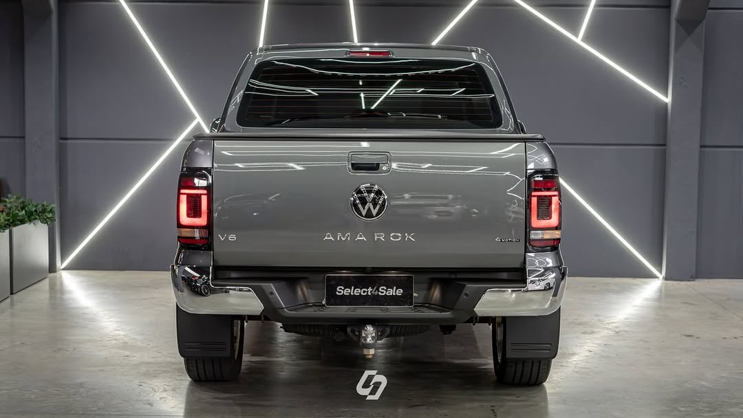 VOLKSWAGEN AMAROK HIGHLINE V6 - Imagem 7