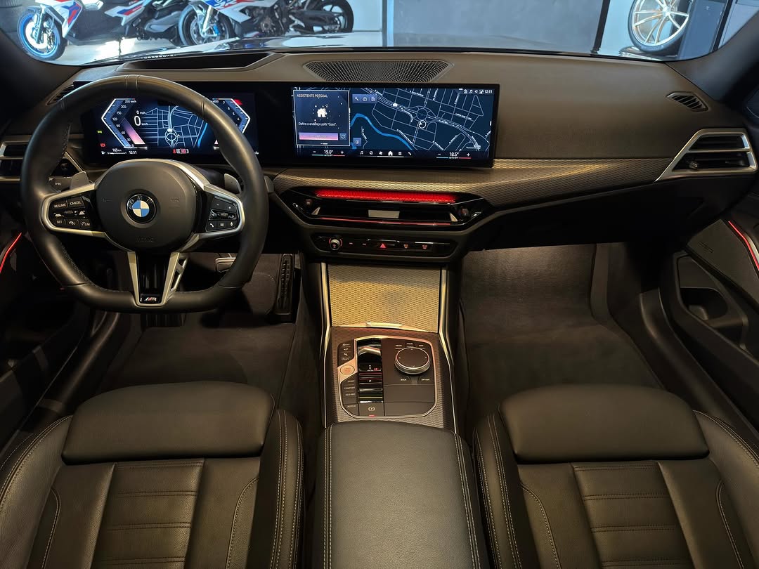 BMW 320I M SPORT - Imagem 12