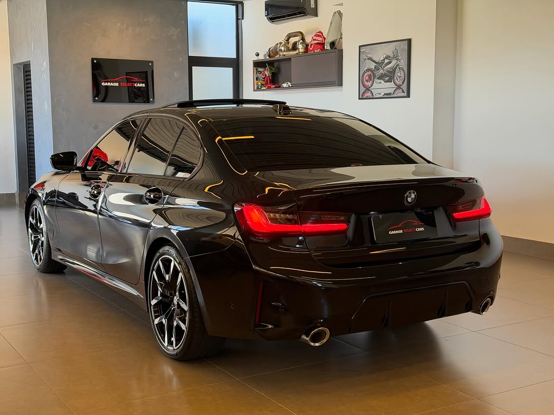 BMW 320I M SPORT - Imagem 6