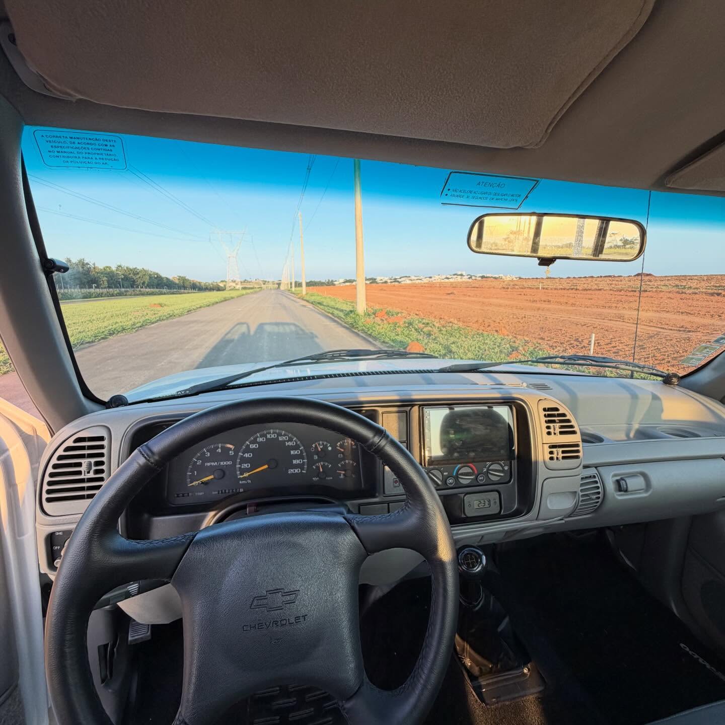 CHEVROLET SILVERADO - Imagem 8
