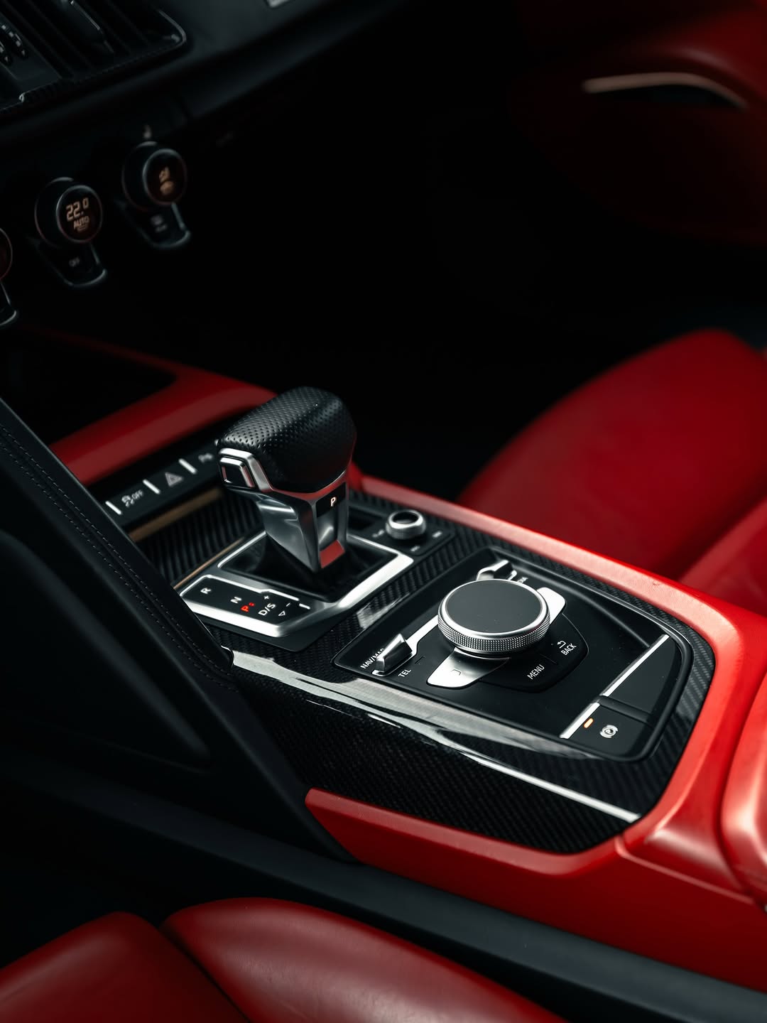 AUDI R8 V10 - Imagem 11